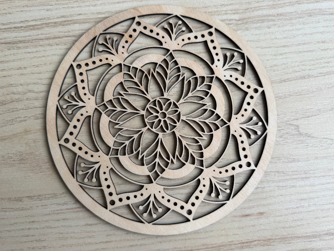 mandala en bois decoupe laser