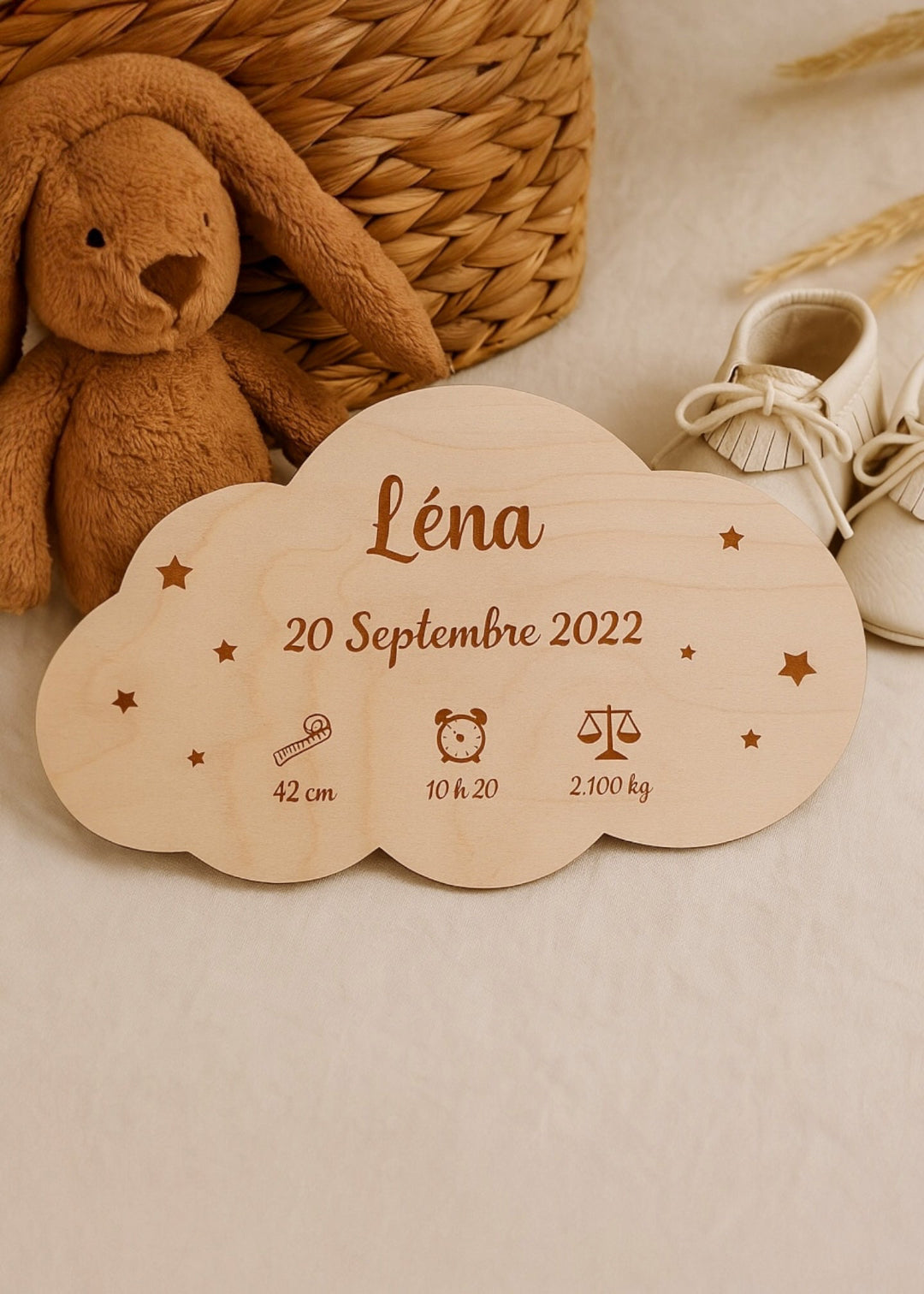Cadeau de naissance artisanal et personnalisé en macramé et tricotin, fait main à Marseille – idée déco bohème pour bébé