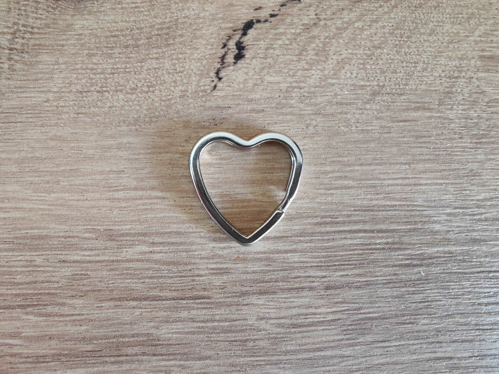 Porte clef coeur ou etoile en metal
