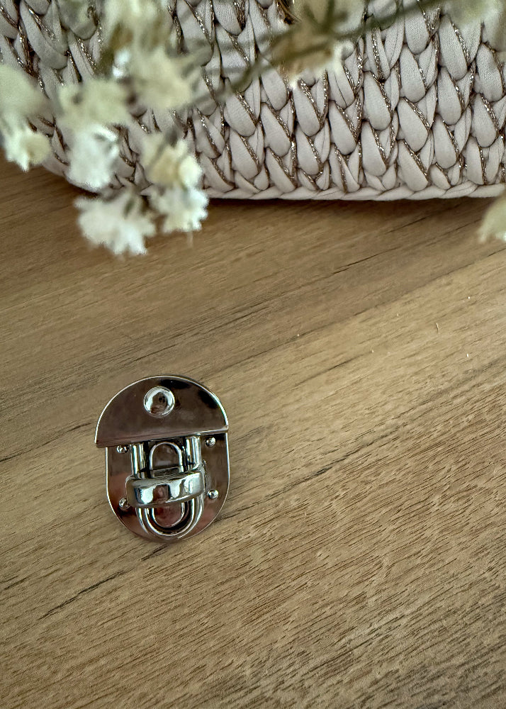 Fermoir de sac avec loquet en métal pour création sac crochet et mercerie créative