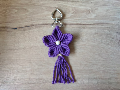 Porte Clé Fleur en Macramé