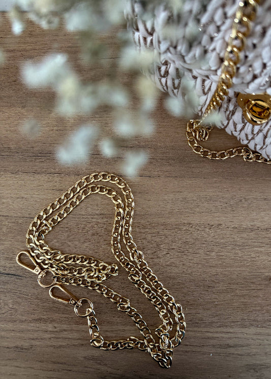 Sangles de sac doré en métal avec mousquetons pour sac crochet ou macramé DIY.