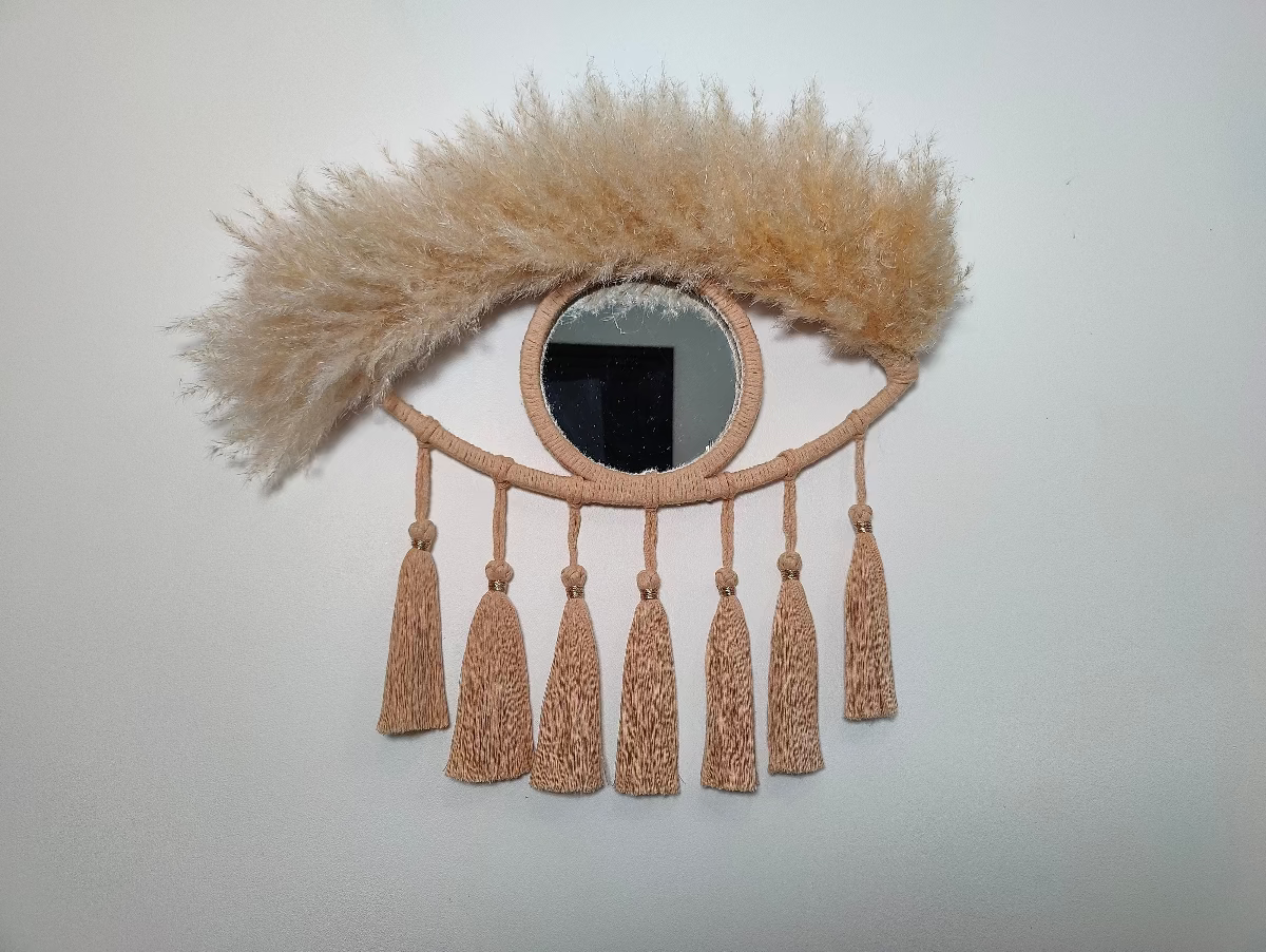 suspension miroir en macramé et pampa oeil 