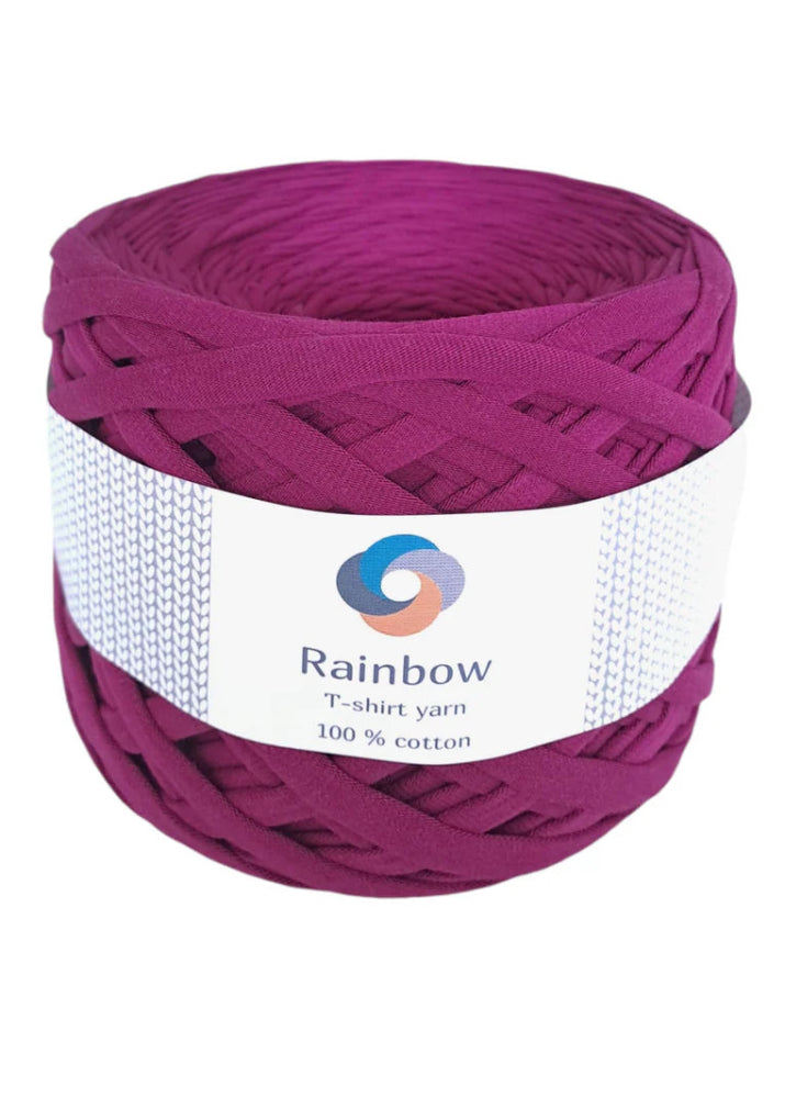 Bobine de fil trapilho aubergine pour créations artisanales